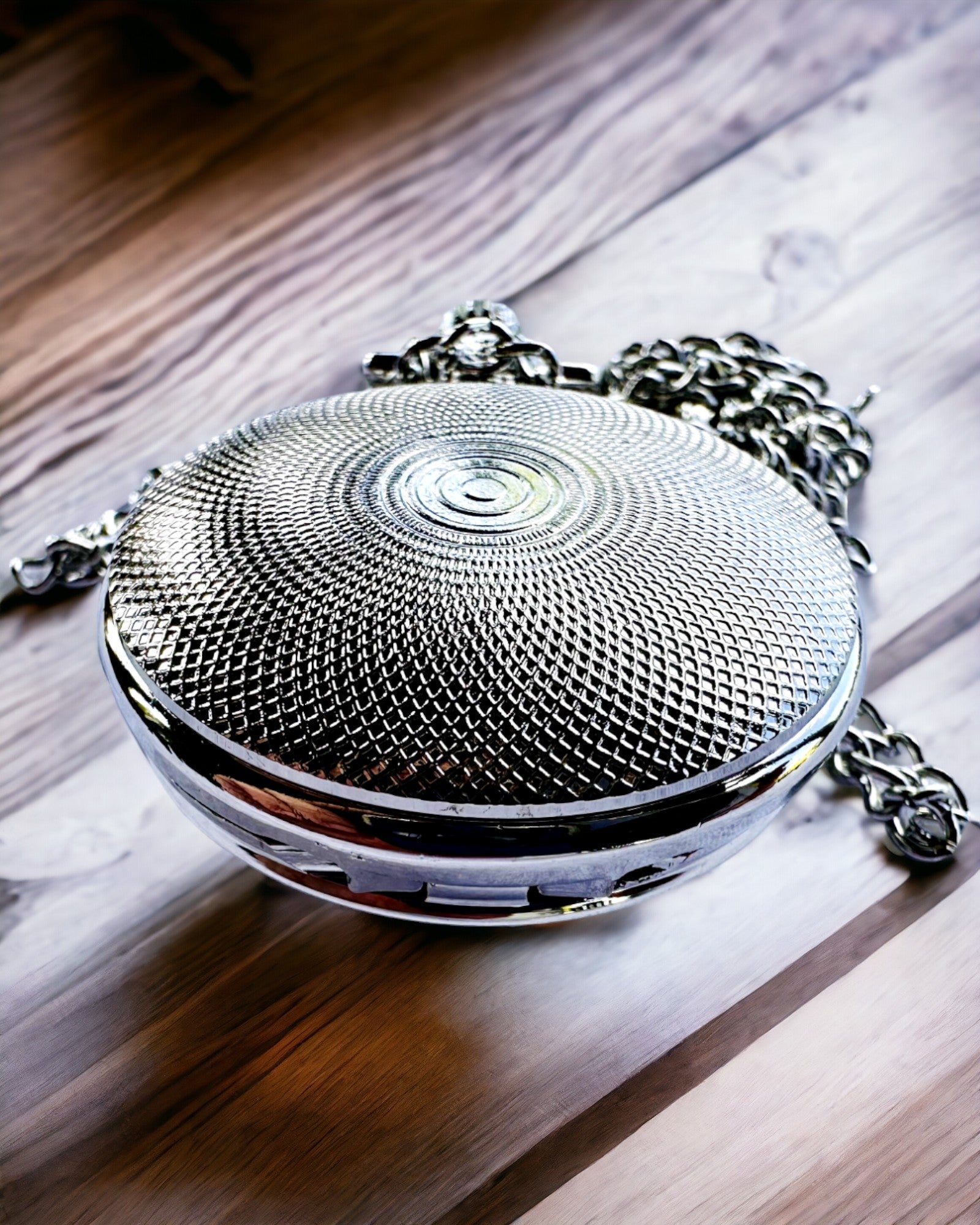 Relógio de Bolso "Raposa Mística" com Possibilidade de Gravação