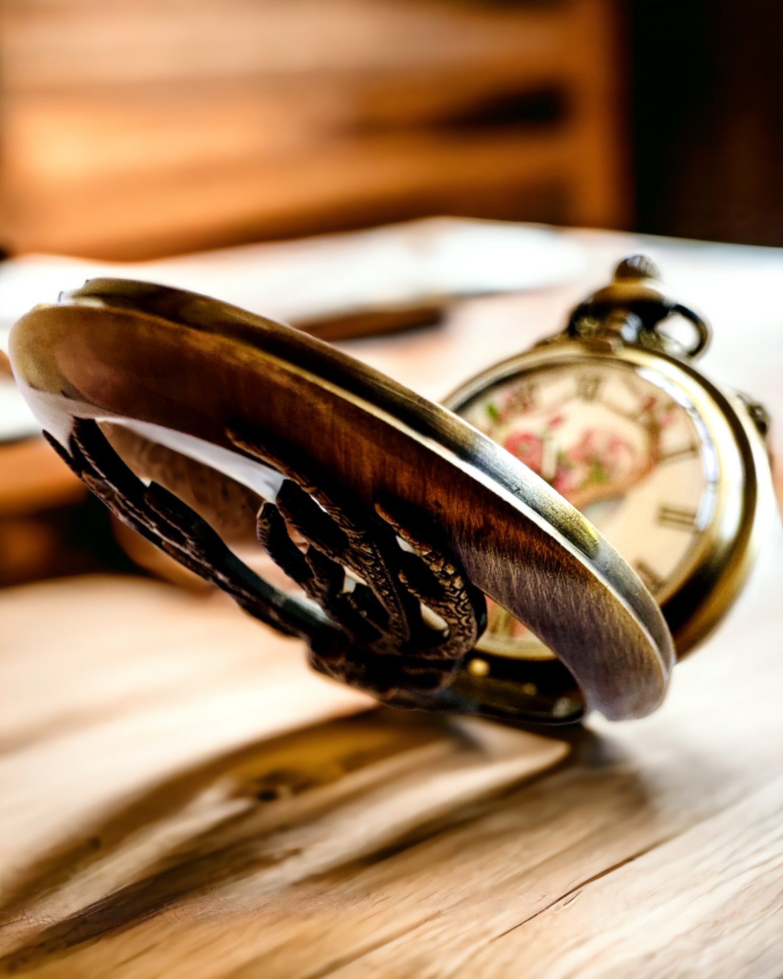 Relógio de Bolso Guardião da Floresta - Elegante Relógio com Motivo de Veado, possibilidade de personalização com gravação