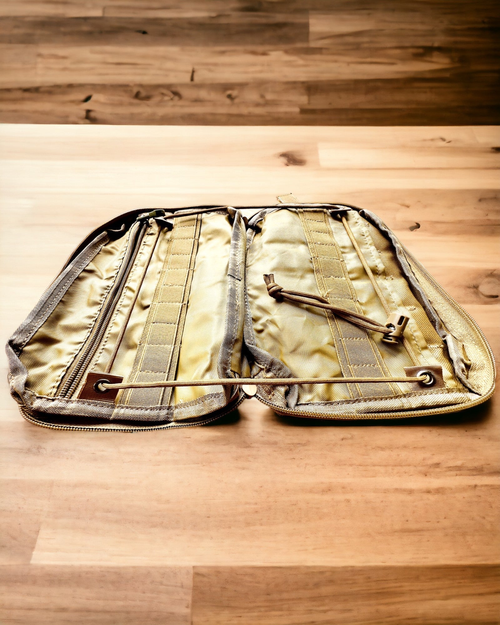 Bolsa tática do viajante - MOLLE "Militaris" - 26 cm x 5,5 cm x 19 cm