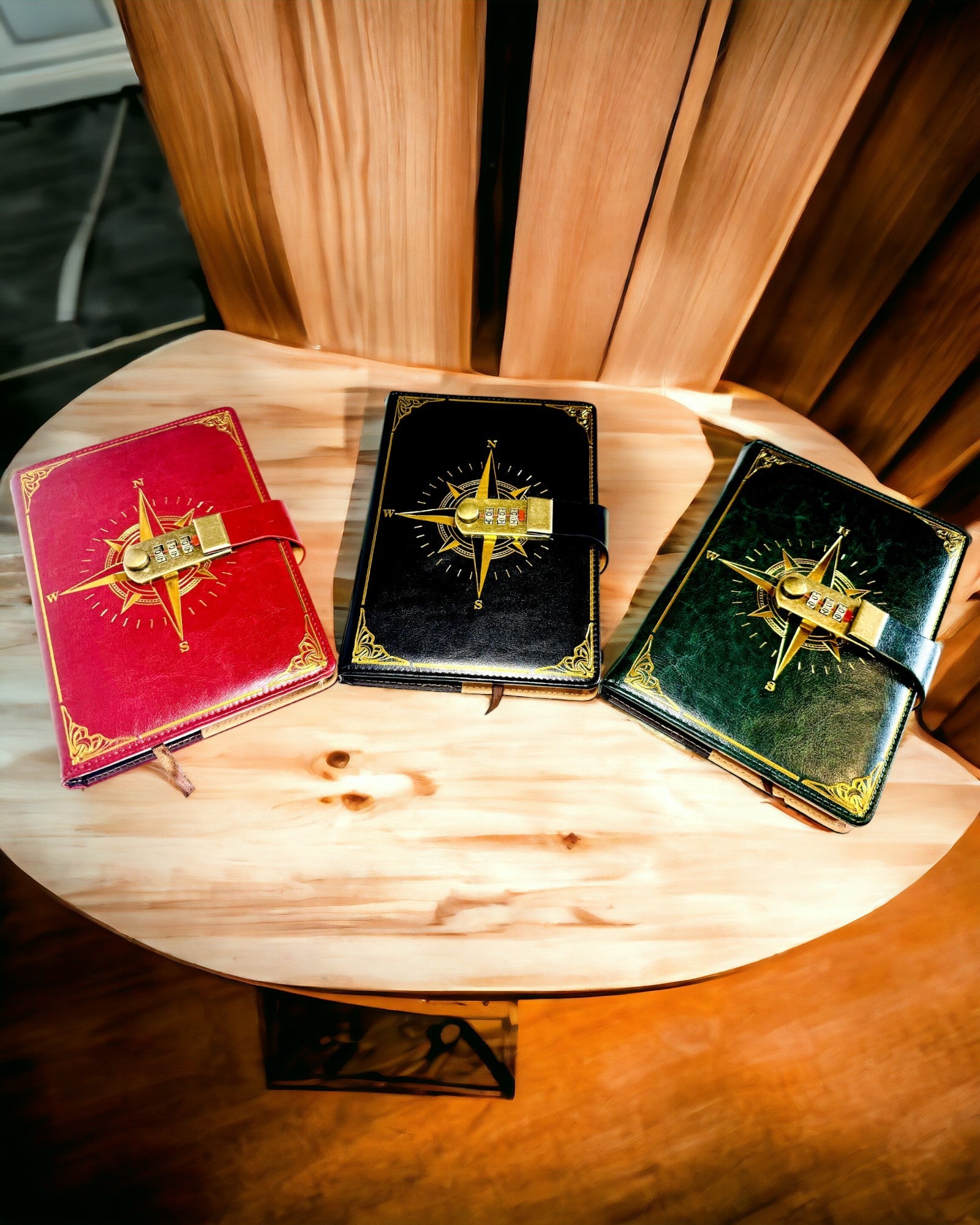 Notatnik Premium com Fecho de Código A5 - Estilo Vintage com Bússola, Design Japonês, Artigos de Papelaria para Estudantes e Negócios. Personalização com gravação