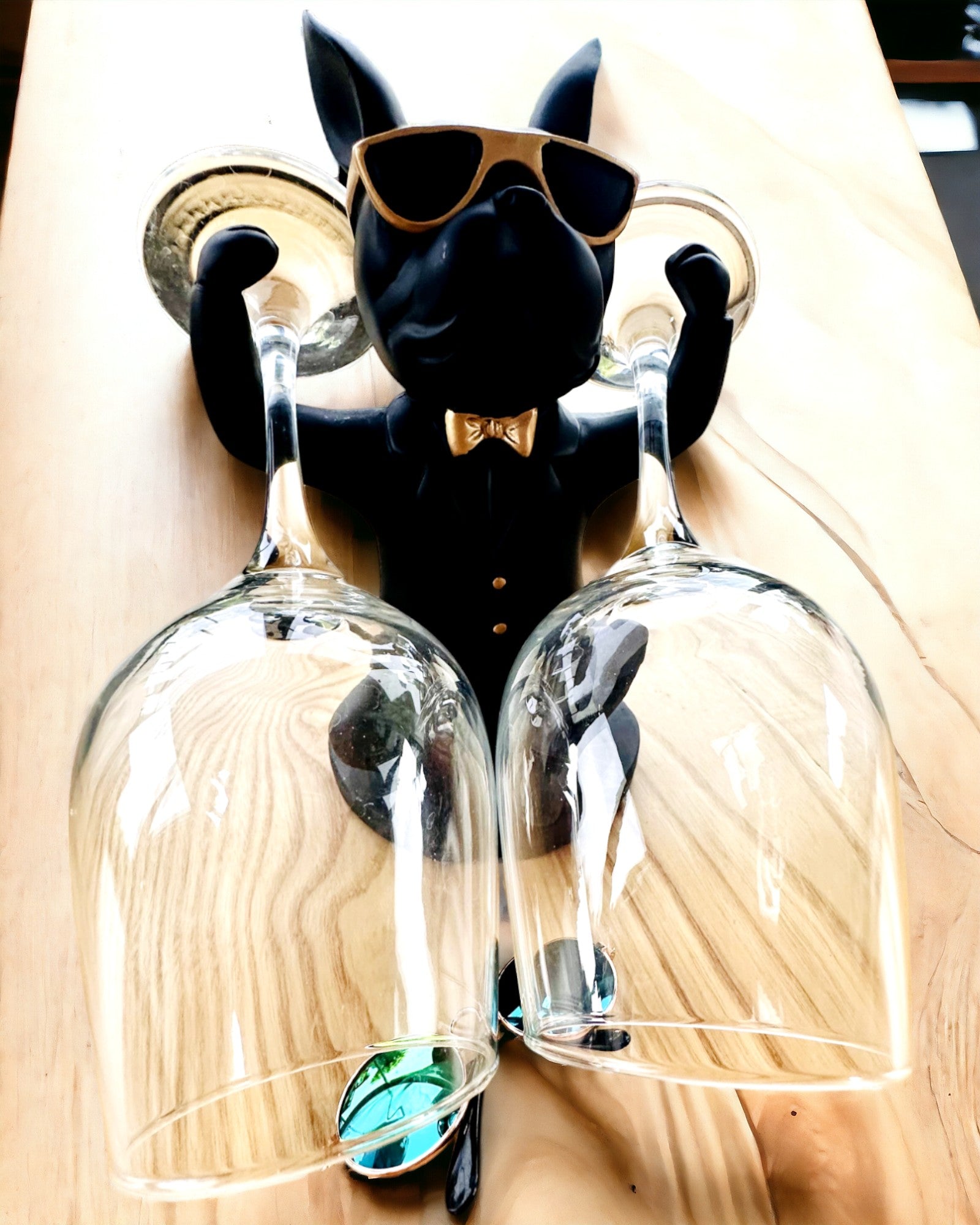 Figura Bulldog Elegance - Suporte exclusivo para copos, possibilidade de personalização com gravação