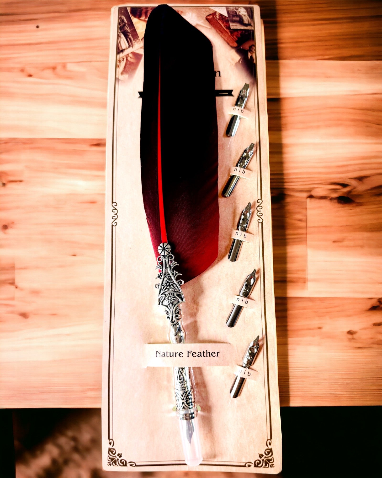 Caneta de Caligrafia Vintage com Pena de Ganso Natural – Presente Ideal para o Dia da Mãe ou do Professor. Gravura