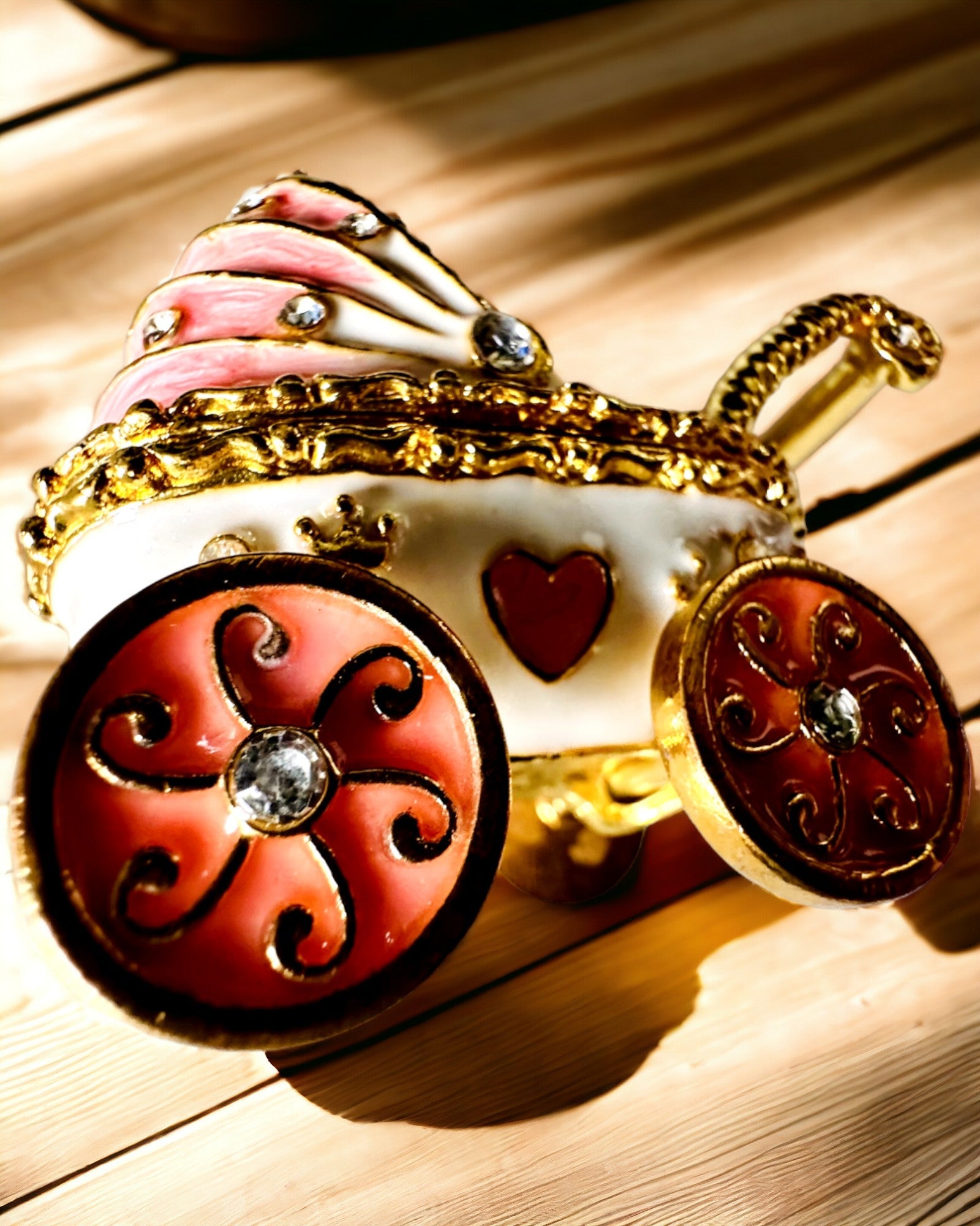 Pequeno Carrinho de Contos de Fadas para joias, tesouros - Elegância Real, personalização com gravação