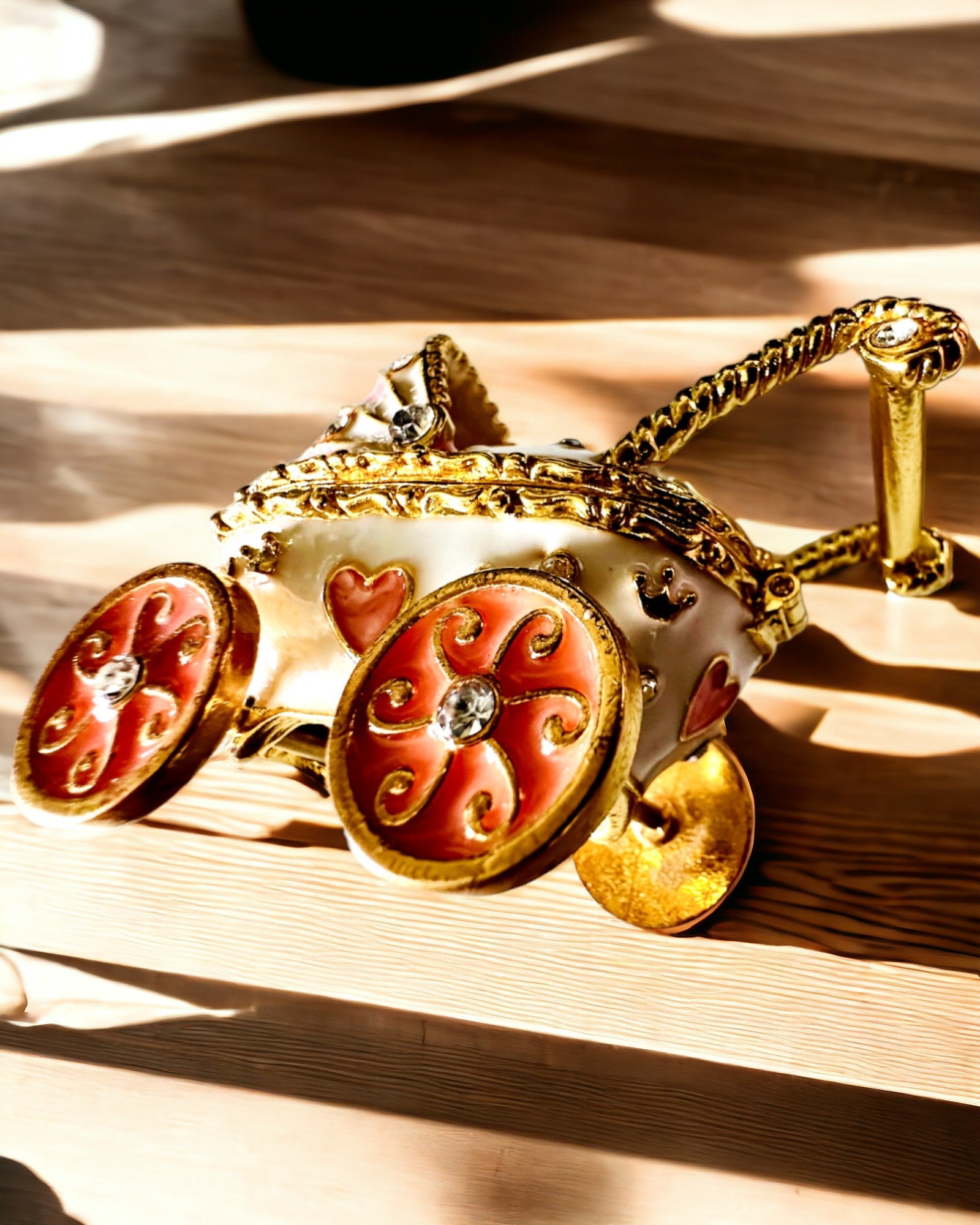 Pequeno Carrinho de Contos de Fadas para joias, tesouros - Elegância Real, personalização com gravação