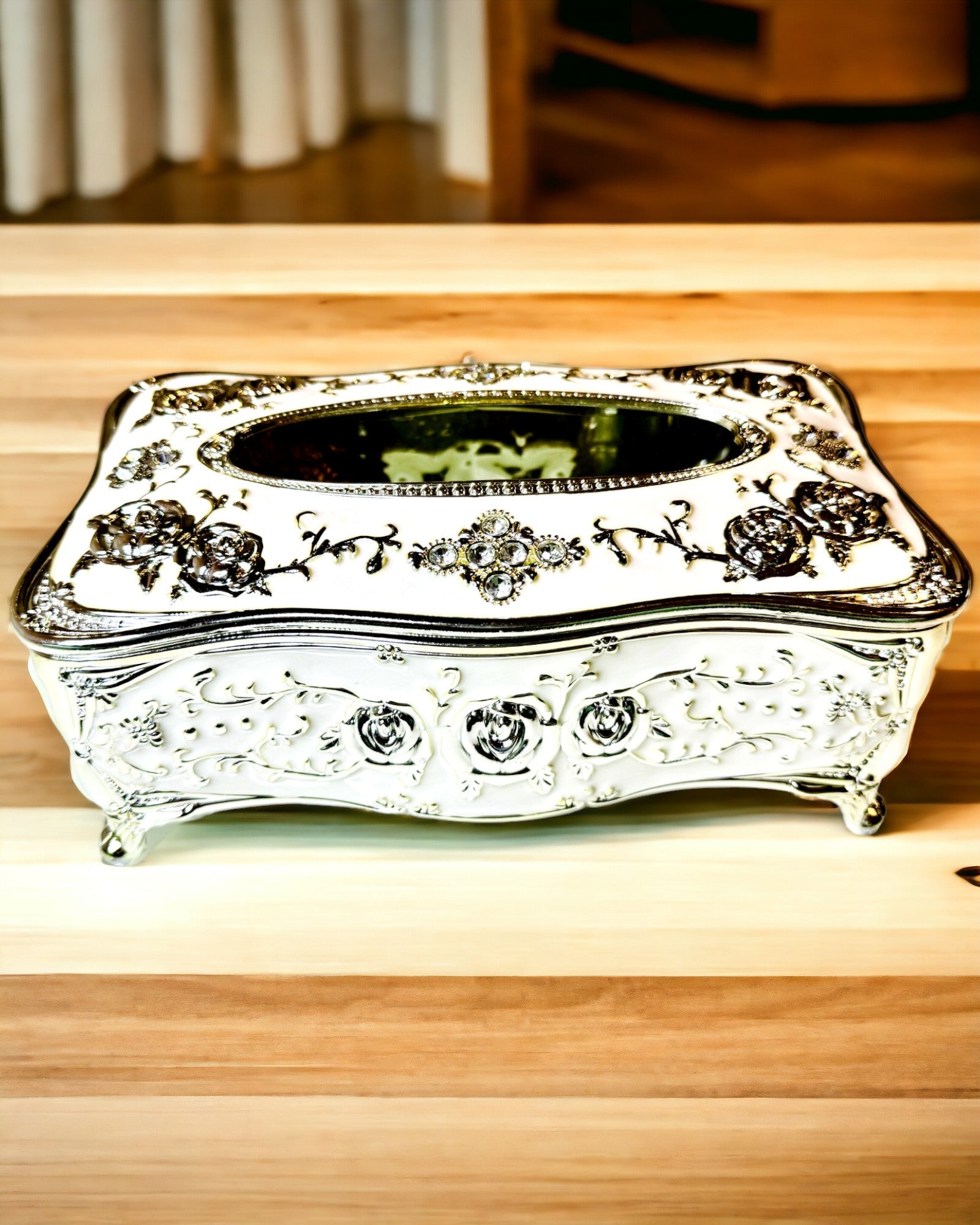 Caixa de Lenços com Padrão Relevado de Rosa - Acessório Elegante para Interiores, branco