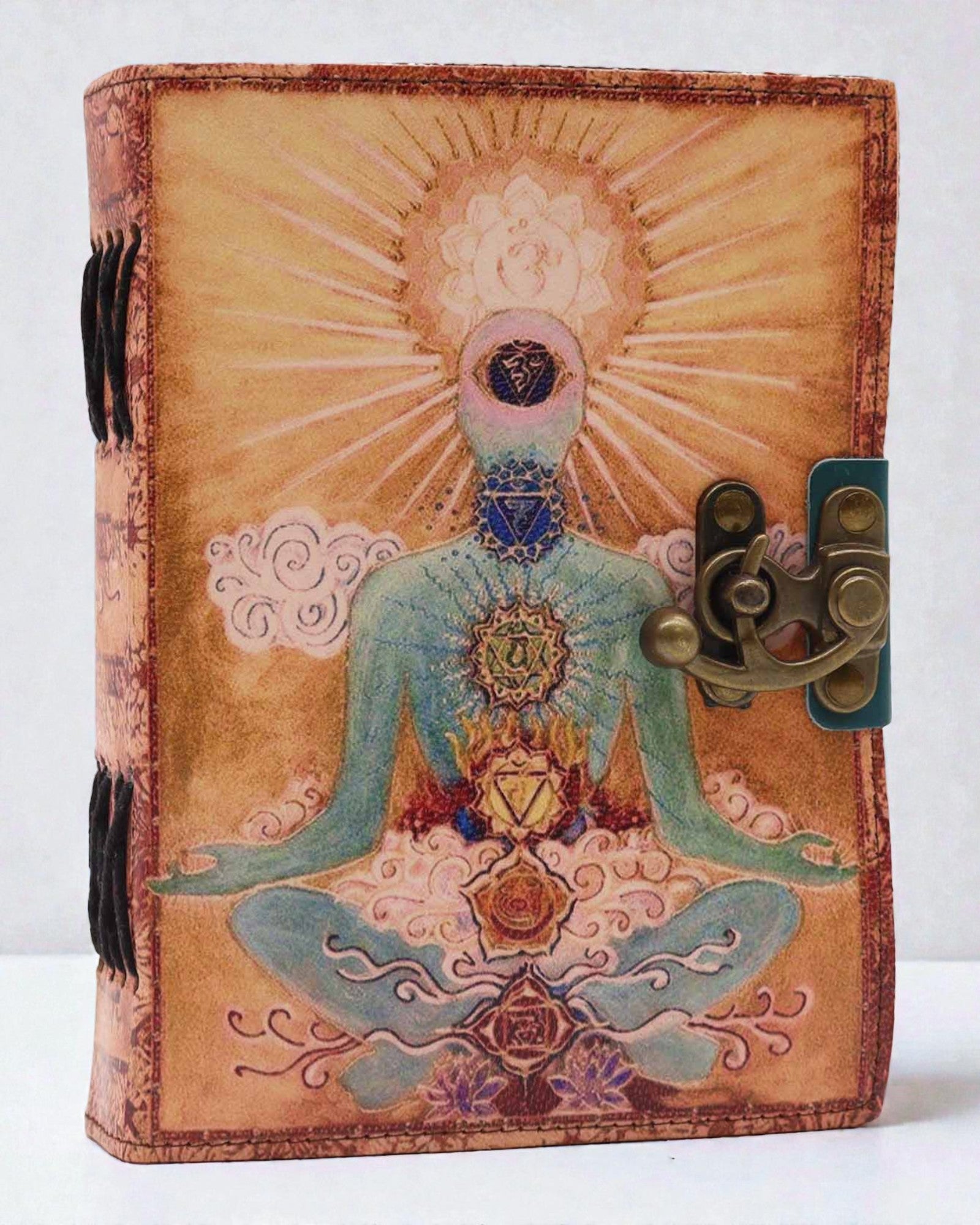 Caderno de Couro Buda e 7 Chakras – Diário de Mindfulness 13 × 18 cm