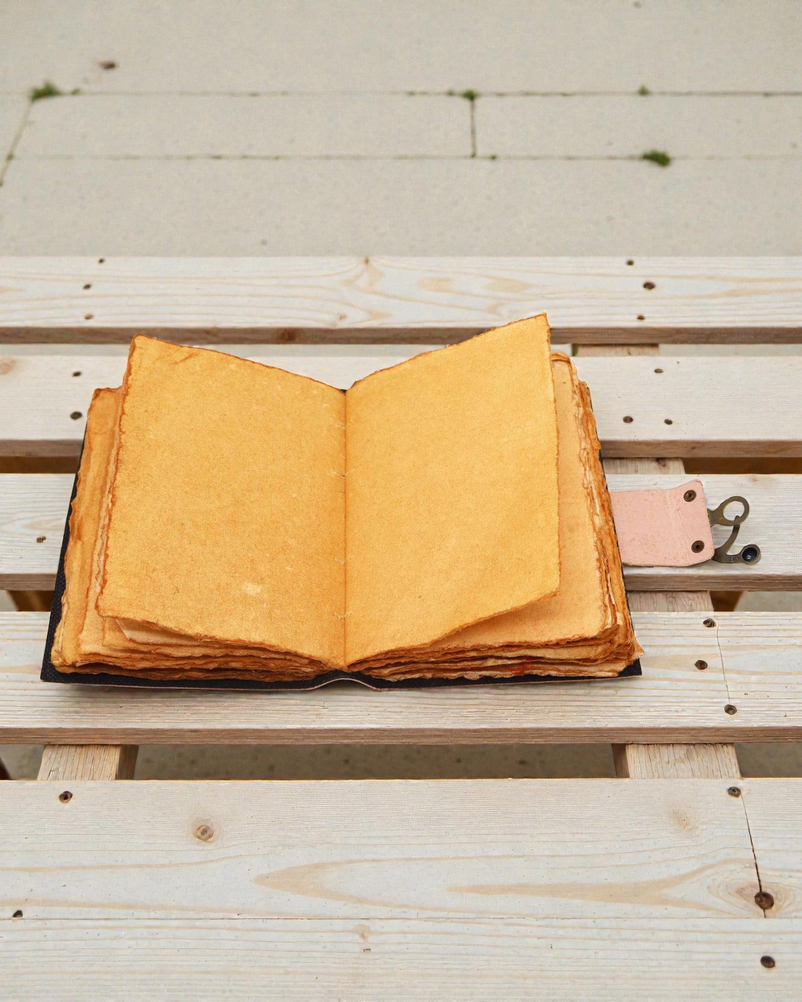 Caderno de Couro 7 Cores dos Chakras Chakra Journal – 13 × 18 cm