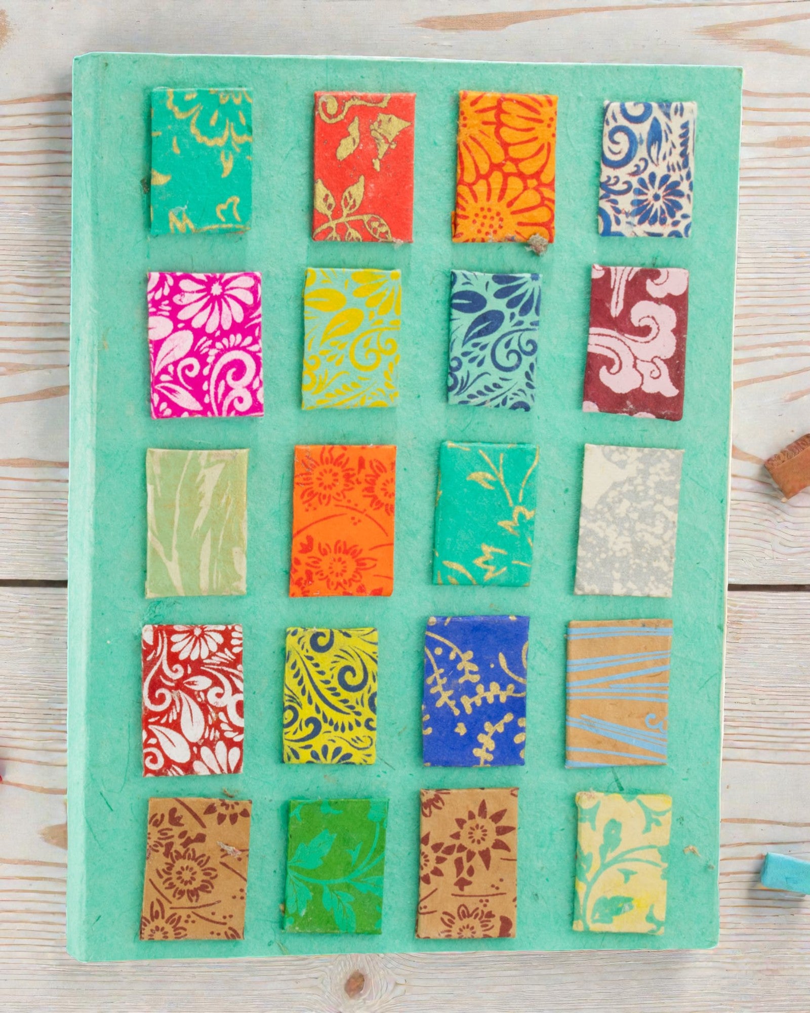 Caderno Artístico Lokta Mosaic – Mini Azulejos Turquesa (45 folhas, 21 x 15 cm)