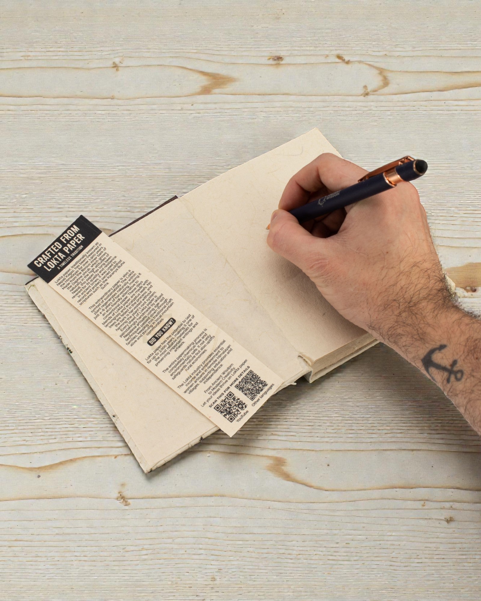 Caderno Médio Lokta Inspirações de Oração – Bandeiras de Oração (45 folhas, 15 x 12 cm)