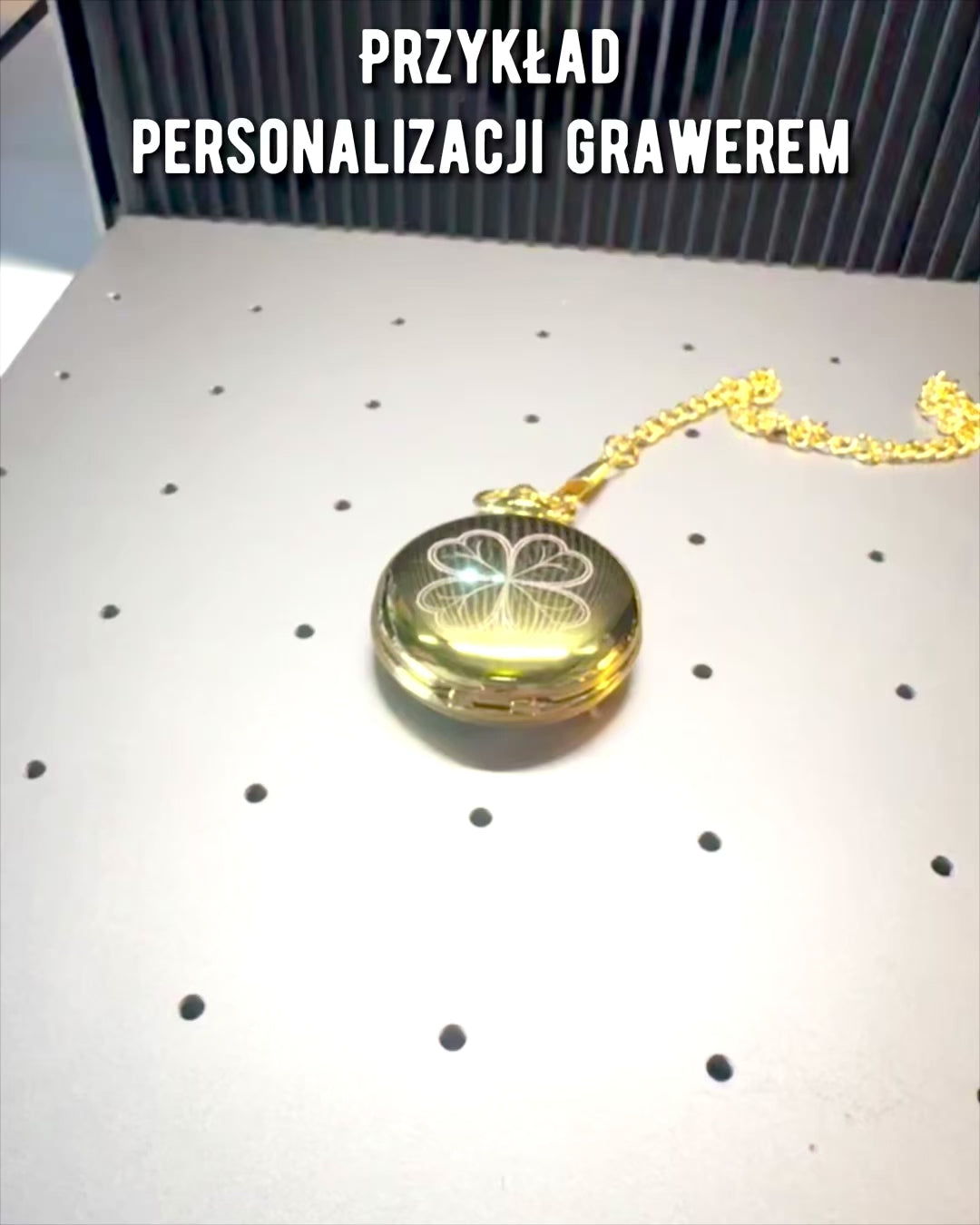 Relógio de Bolso Dourado com Possibilidade de Gravação