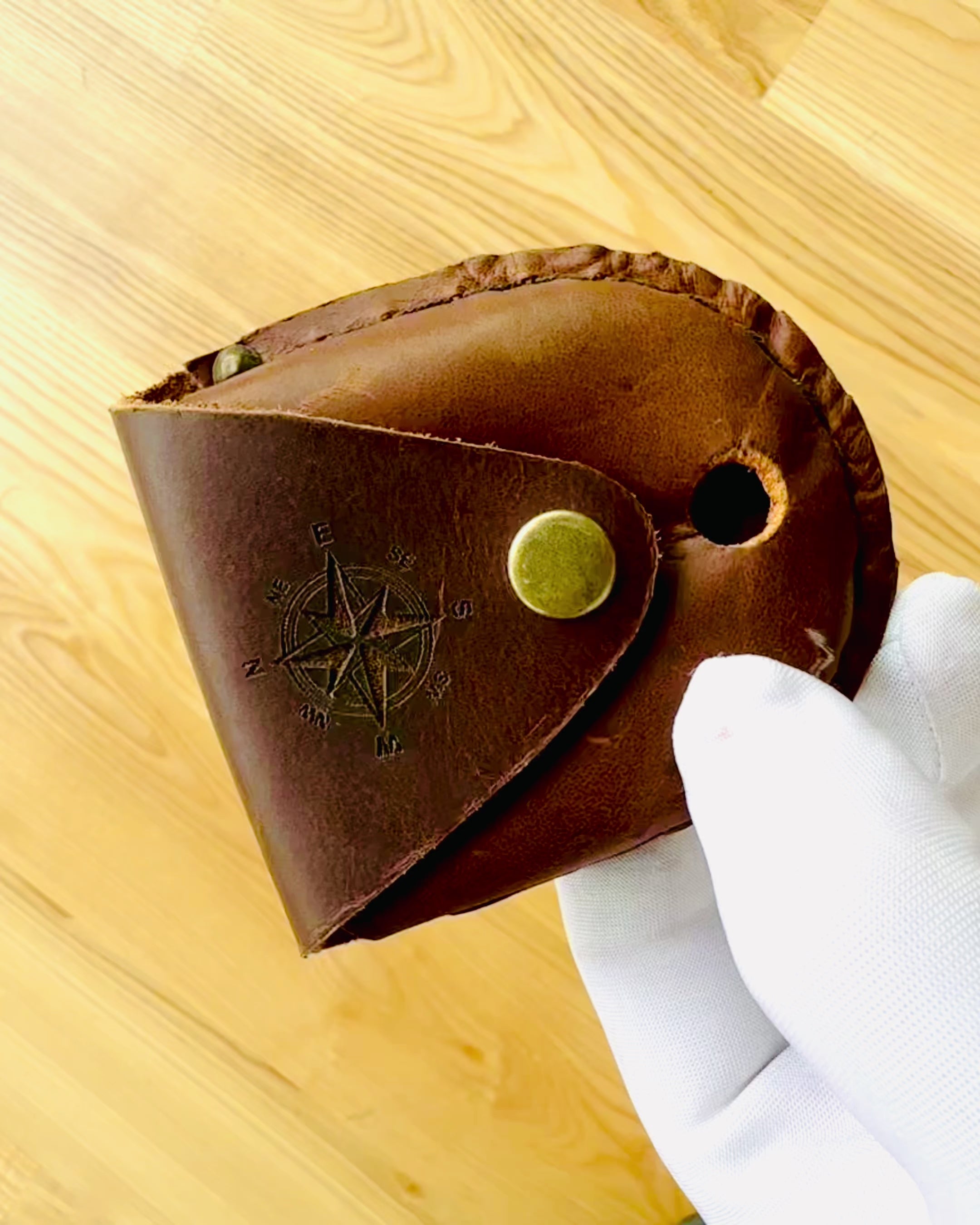 Estojo de Couro "Odkrywca" - para bússola compacta ou relógio de bolso - possibilidade de personalização com gravação