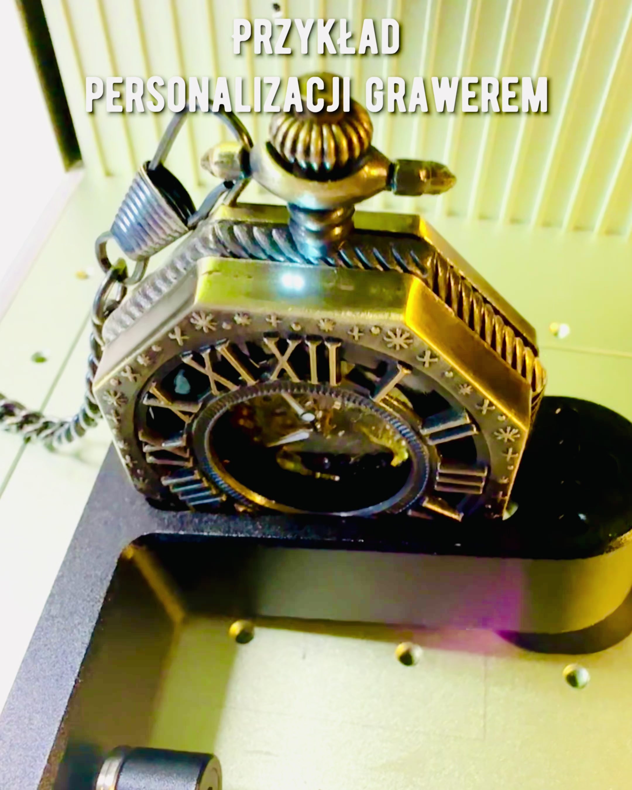 Relógio de Bolso Mecânico Clássico Octogonal Cor Castanha em Estilo Steampunk - Intemporal