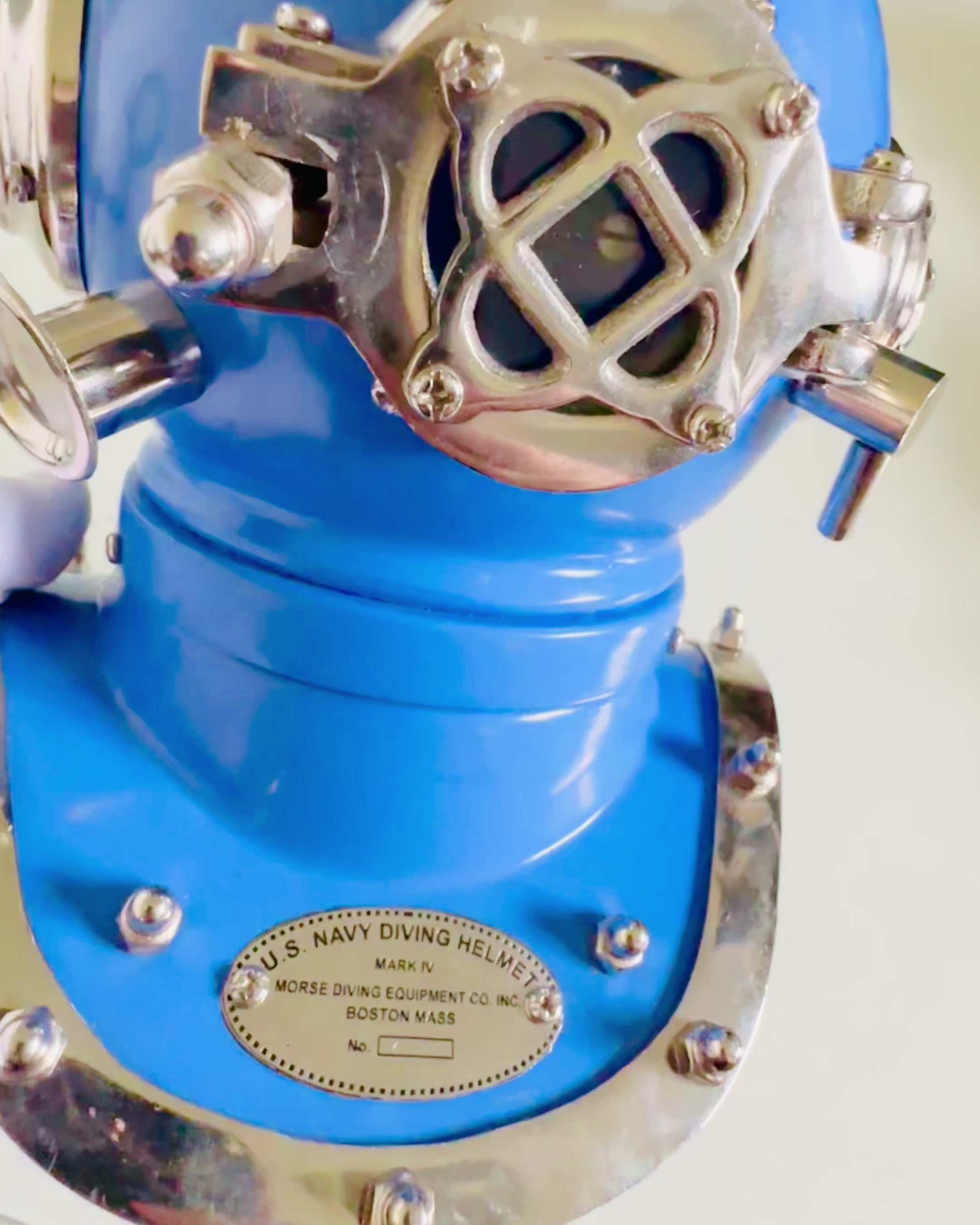 Capacete do Explorador das Profundezas - Edição de Colecionador com Opção de Gravação, 35 cm, presente para bombeiro ou mergulhador