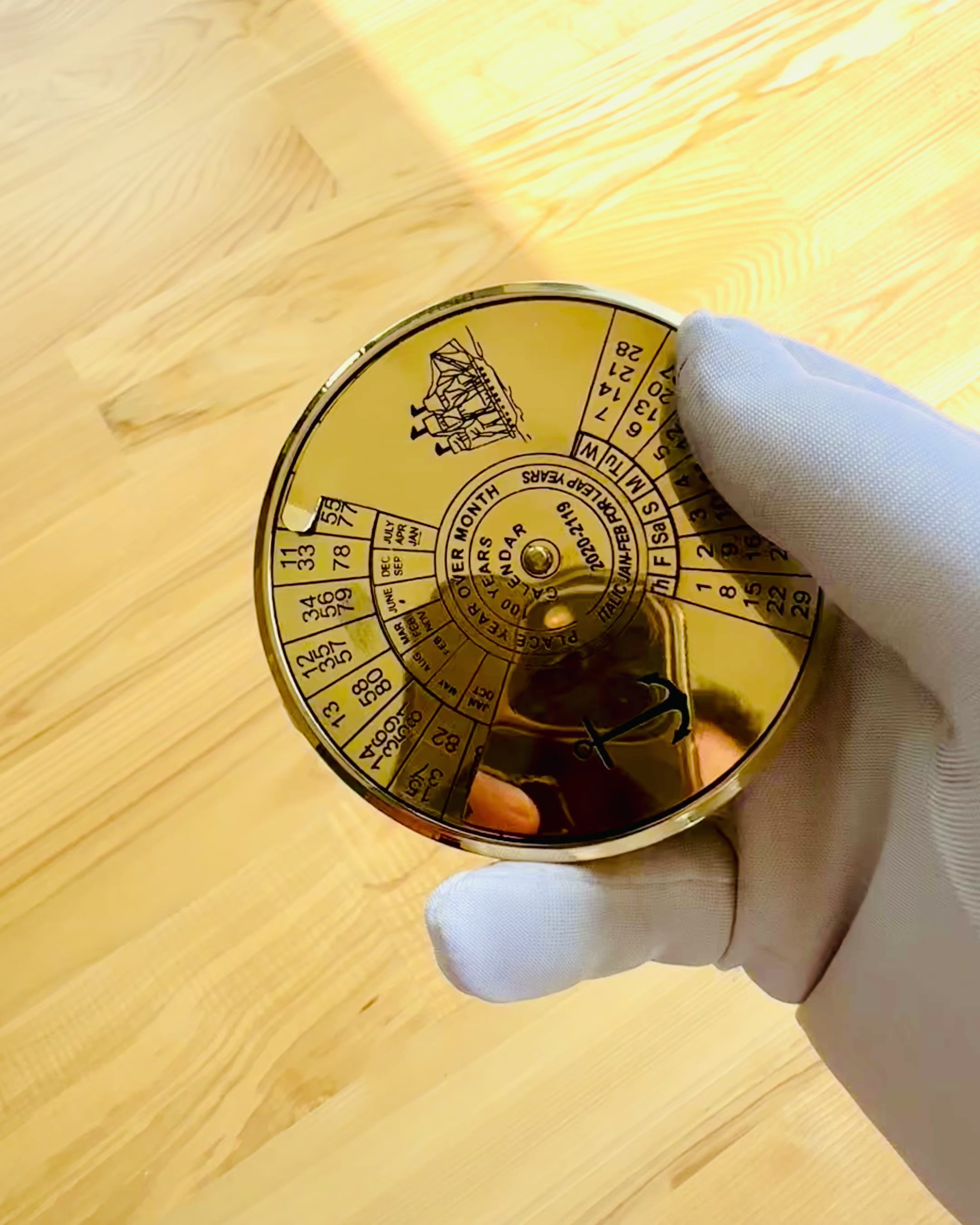 Calendário da Eternidade Vela Marinha – Calendário de 100 Anos em Latão - possível gravação para presente