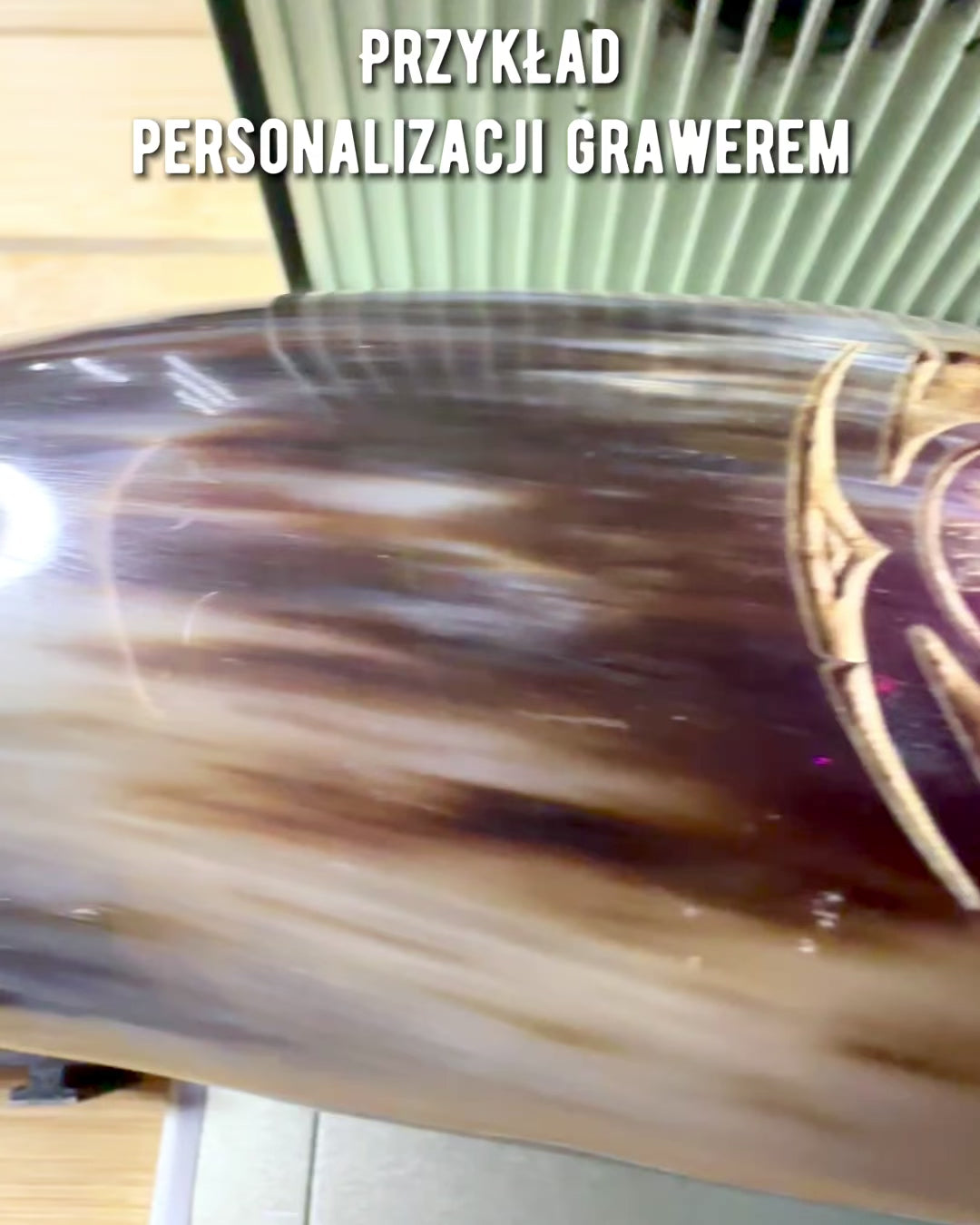 Caneca de Chifre "Viking Valor" - Gravada à Mão, Qualidade Premium - 4 variantes à escolha