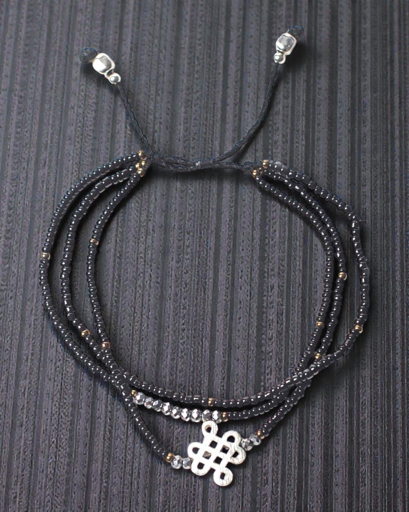 Pulseira de Cordão de Templo Dharma Knot – Enraizamento Espiritual