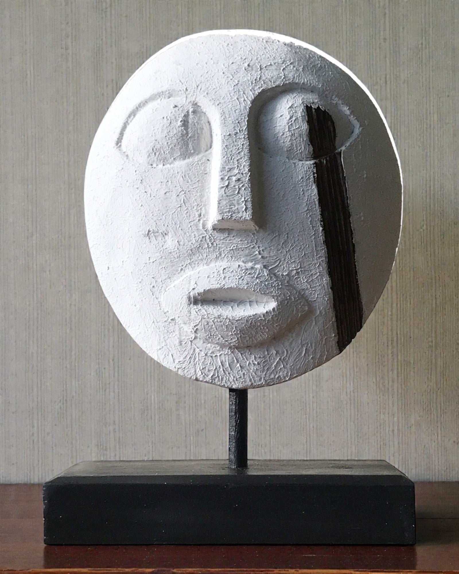 Máscara Timorense Guardião dos Antepassados 27x20 cm – Branca