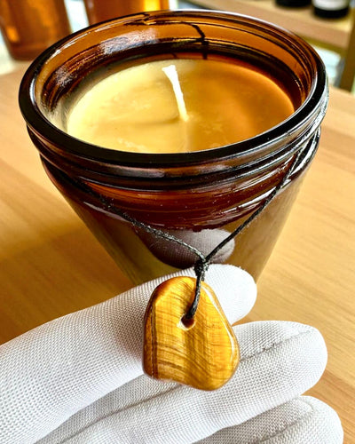 Vela Intencional Poder do Tigre – Autoconfiança e Prosperidade, 250 ml, possibilidade de personalização da tampa para presente