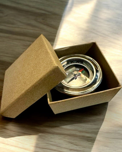 Bússola de Campismo em Aço Inoxidável – À Prova de Água e Personalizada