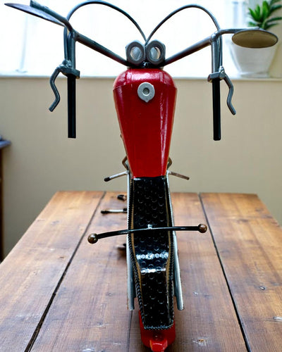 Suporte de Vinho Metálico 40 cm de comprimento, em forma de motocicleta com possibilidade de gravação para presente