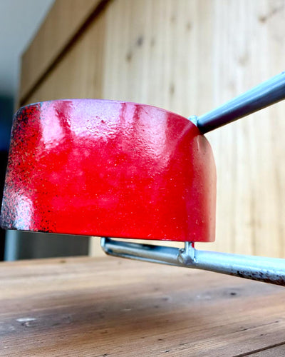 Suporte de Vinho Metálico 40 cm de comprimento, em forma de motocicleta com possibilidade de gravação para presente