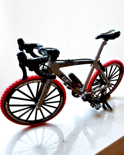 „Speedster” – modelo de colecionador com opção de gravação, 2 variantes à escolha