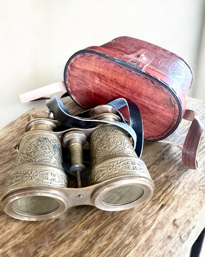 Binóculo com estojo de couro Victorian's Eye, 11 cm de Latão, Decorado à mão, personalização com gravação para presente