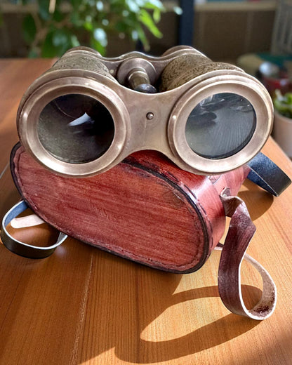 Binóculo com estojo de couro Victorian's Eye, 11 cm de Latão, Decorado à mão, personalização com gravação para presente