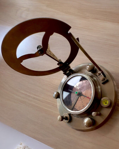 Bússola do Capitão Explorer 2 – possibilidade de gravação personalizada para presente, disponível em 2 variantes de cor