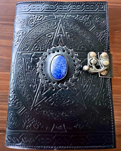 Dziennik Premium, Padrão Antigo, Caderno de Couro "Magiczna Kronika" 200 páginas, 2 variantes à escolha, personalização com gravação