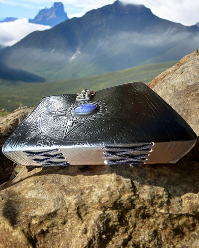 Dziennik Premium, Padrão Antigo, Caderno de Couro "Magiczna Kronika" 200 páginas, 2 variantes à escolha, personalização com gravação