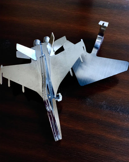 Modelo Metálico de Caça "SkyRaptor" – aço inoxidável, gravação personalizada para presente