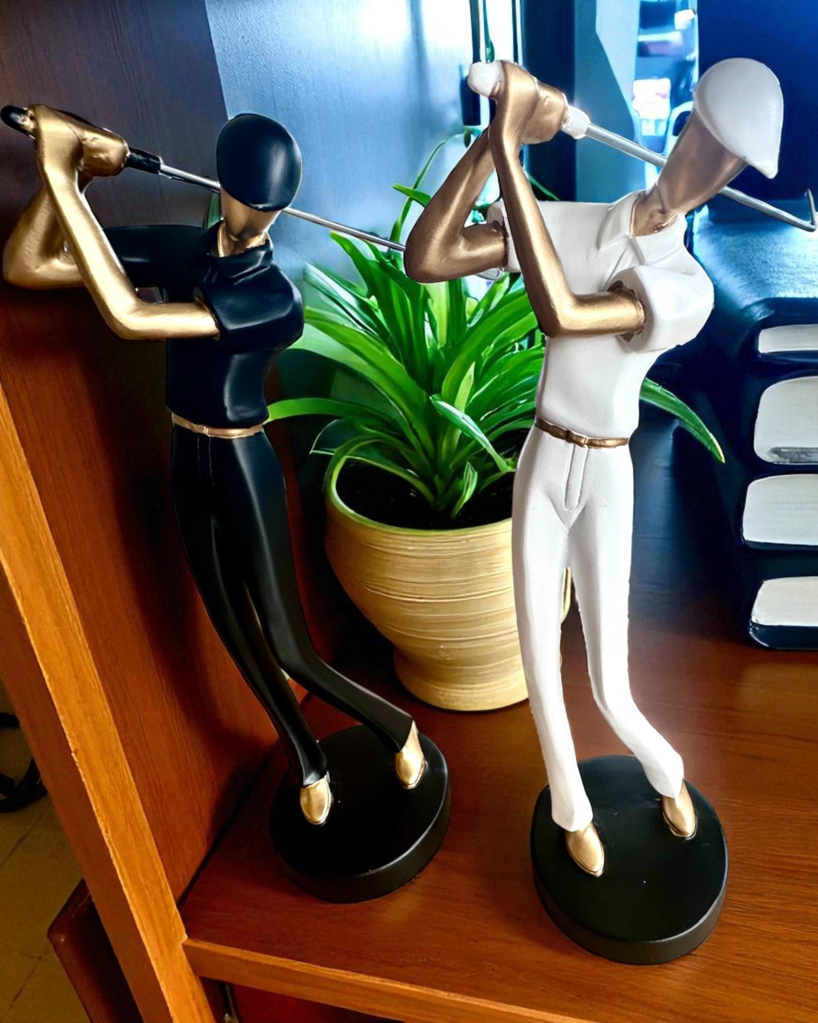 Figura de golfista "Swing Elegance", 24 cm de altura, decorativa com possibilidade de gravação para presente