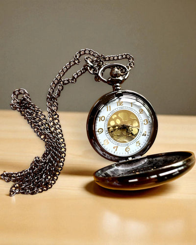 Relógio de Bolso Preto „Midnight Elegance”, personalização para presente com gravação