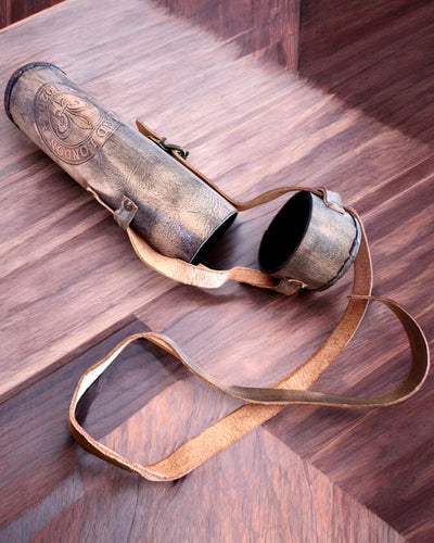 Luneta Premium "Voyager" com Luneta Gravada e Estojo de Pele Natural, possibilidade de personalização com gravação para presente