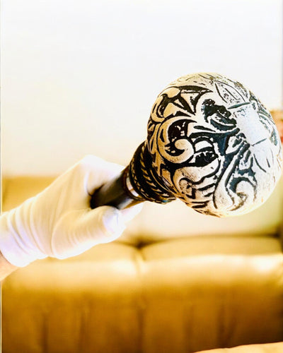 Bengala para caminhar "Bengala Majestade" de madeira feita à mão, possibilidade de gravação, 2 variantes à escolha