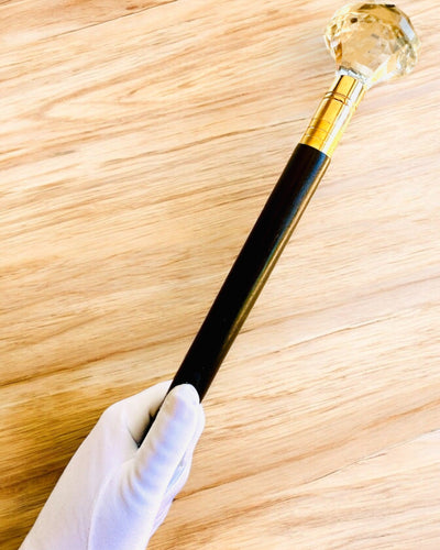 Bengala para caminhar "Biały Diament" - Madeira Feita à Mão, possibilidade de gravação