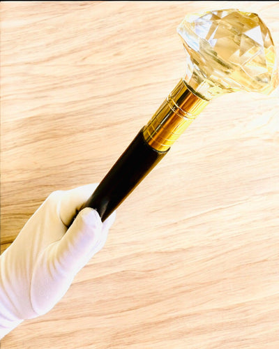 Bengala para caminhar "Biały Diament" - Madeira Feita à Mão, possibilidade de gravação