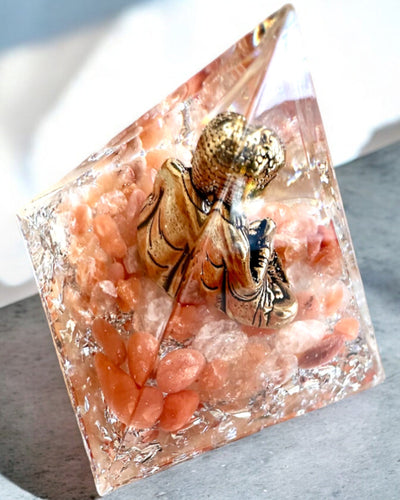 Pirâmide Energética "Meditação da Paz" com Pedras Preciosas