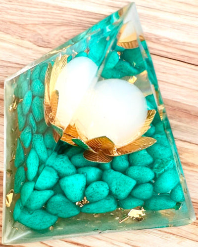 Pirâmide Energética orgonite "Harmonia Turmalina"