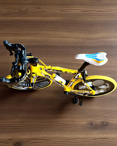 Modelo em miniatura de bicicleta colecionável em metal "Speed Rider 1.2" – personalização com gravação para presente, 2 variantes de cor