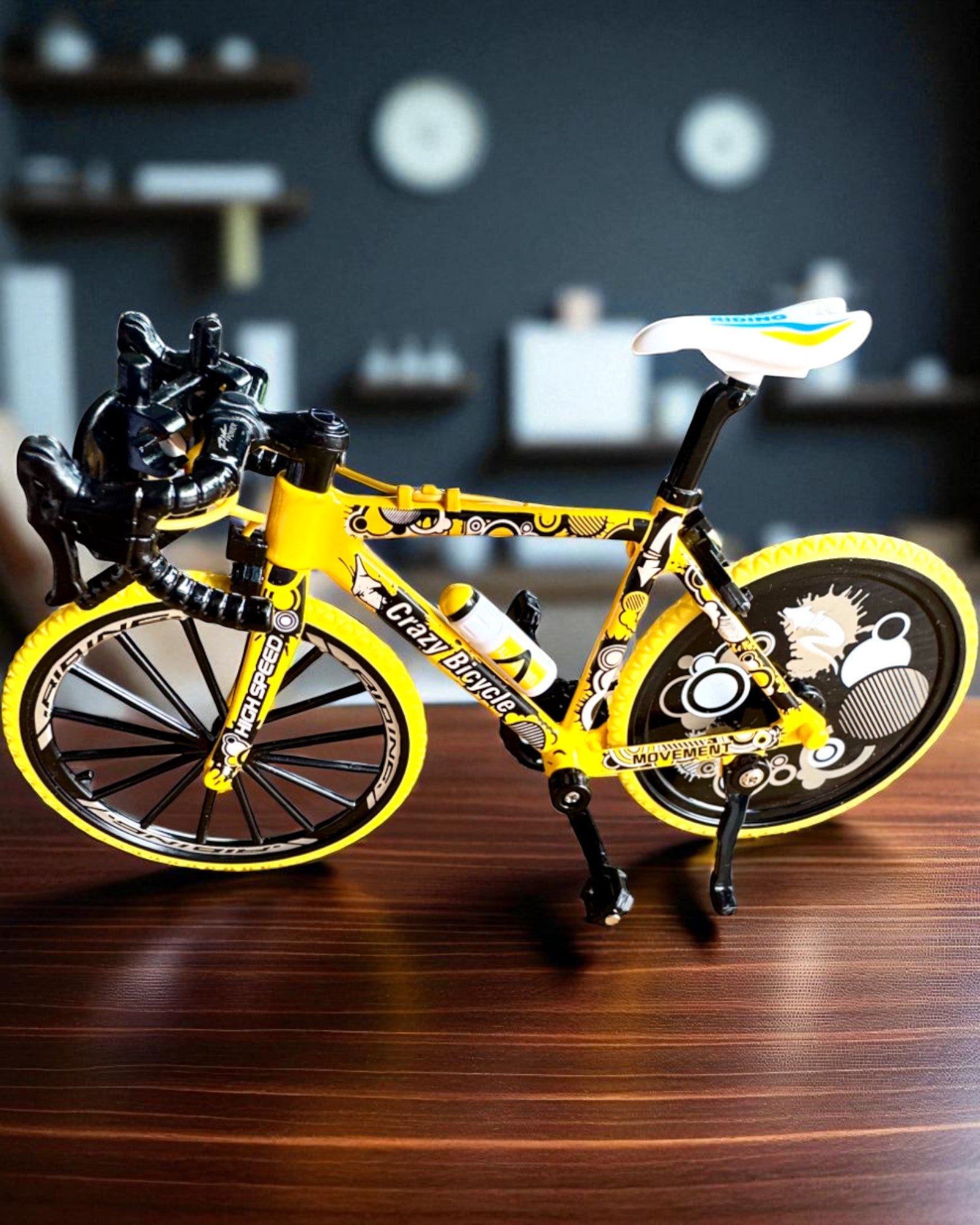 Modelo em miniatura de bicicleta colecionável em metal "Speed Rider 1.2" – personalização com gravação para presente, 2 variantes de cor