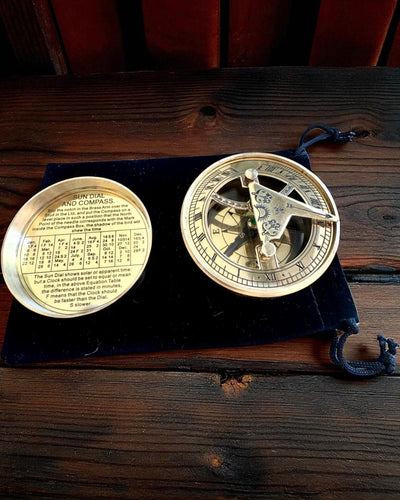 Bússola Solar Voyager 7 cm – relógio de sol em latão com bússola, personalização com gravação para presente