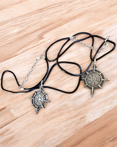 Amuleto Guerreiro do Norte - Bússola Viking, possibilidade de personalização com gravação para presente, 2 variantes à escolha