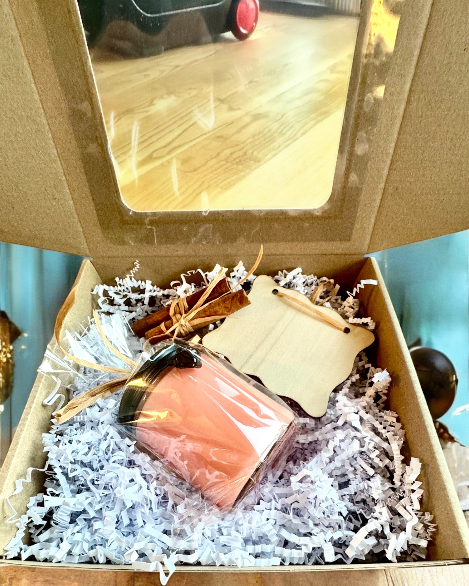 Vela de soja intencional 250 ml com pedra natural – escolha a sua energia: Citrino ou Granada, personalização com gravação para presente