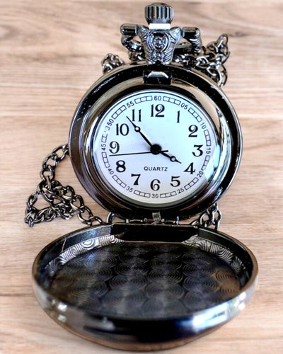 Relógio de Bolso Lunar Wolf – Relógio do Lobo Lunar, possibilidade de personalização com gravação para presente