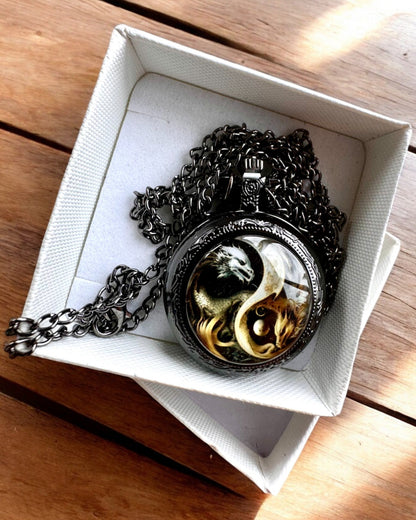 Relógio de bolso "Círculo do Dragão 2" – um acessório elegante com um toque de magia - personalização com gravação para presente