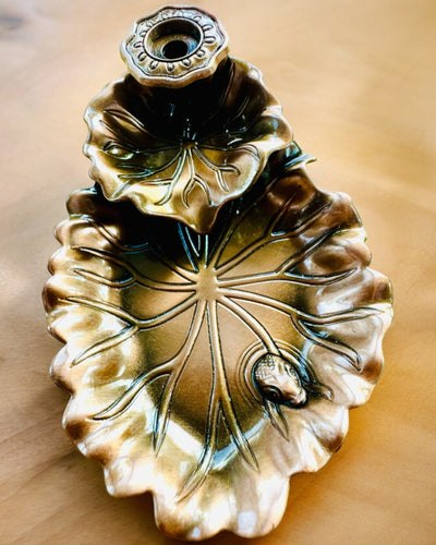 Suporte Elegante de Metal para Incenso Folha de Lótus - 4 variantes à escolha, possibilidade de personalização com gravação para presente