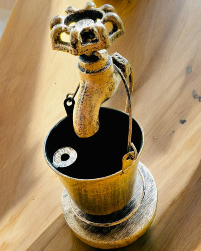 Cinzeiro Metálico Estiloso "Rustic Charm" com 19-23 cm de altura, 8 variantes à escolha, gravação a pedido