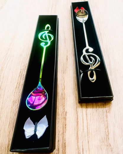 Colher Elegante com Chave de Sol – Personalizada para presente, 2 variantes de cor à escolha